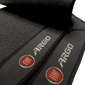 TAPETE BORRACHA PREMIUM ARGO 2018 A 2024 - Exclusive