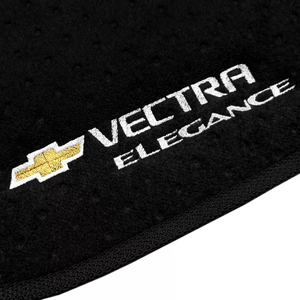 TAPETE CARPETE VECTRA ELEGANCE 2005 A 2011 PRETO BORDADO - Exclusive 